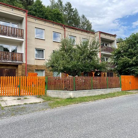 Apartmany Pod Prehradou Chřibská エクステリア 写真
